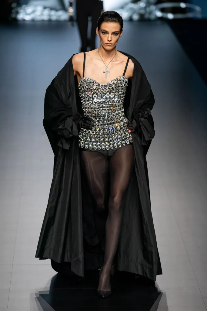 Dolce & Gabbana primavera-verão 2023 ready-to-wear (Foto: reprodução/Go Runway)