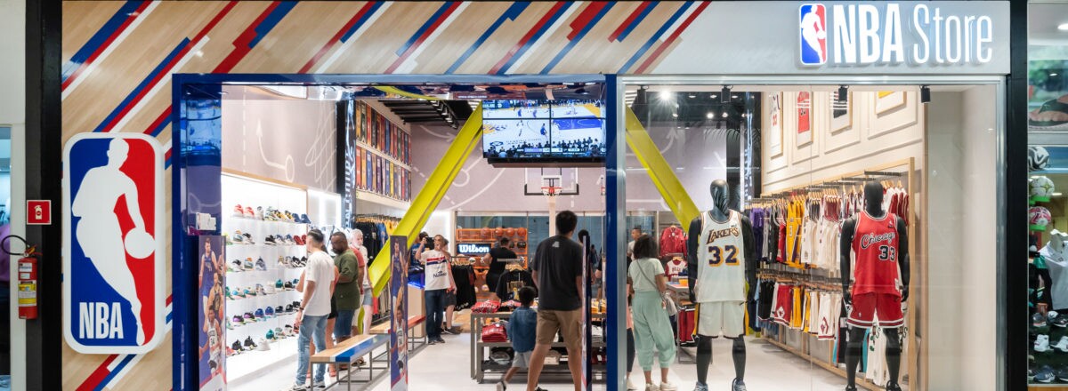 nba-store-tag-shopping