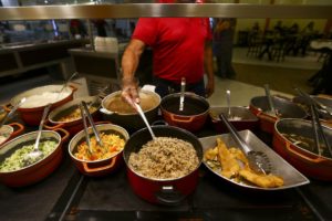 Comida servida em restaurante em Brasília | Foto: Divulgação