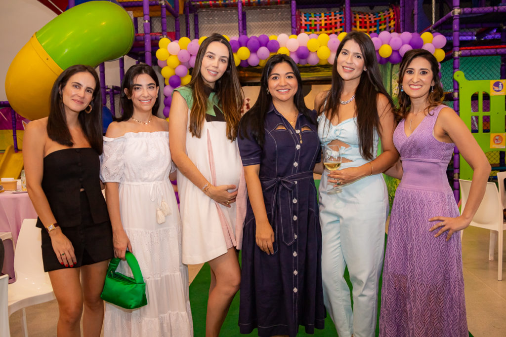 Bruna Resende, Mayra Sarkis, Fernanda Abreu, Clarice Lagares, Camila Bulhões, Camilla Bueno