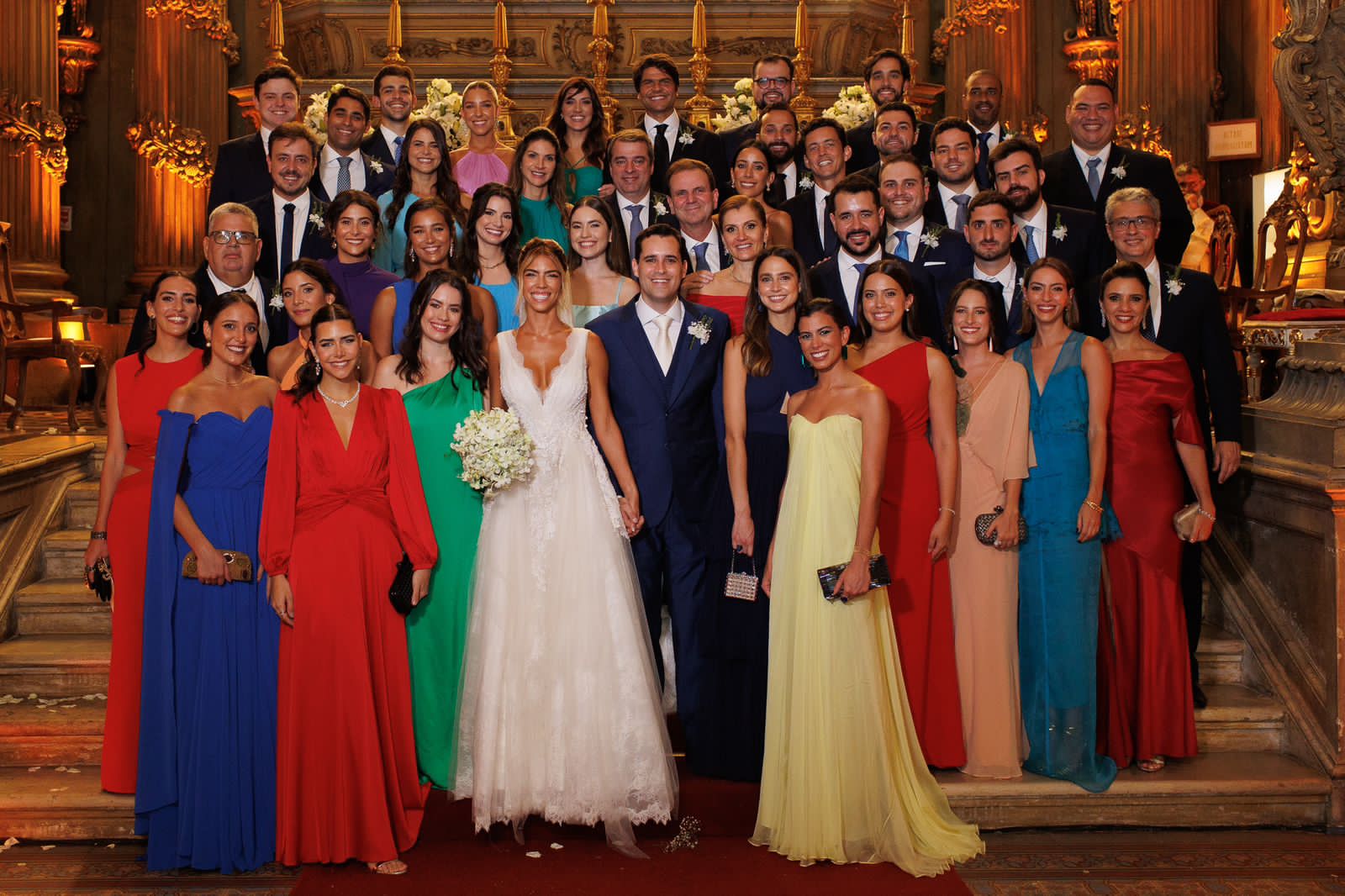 Os noivos com padrinhos e madrinhas (Foto: Bru & Fer Cesar)