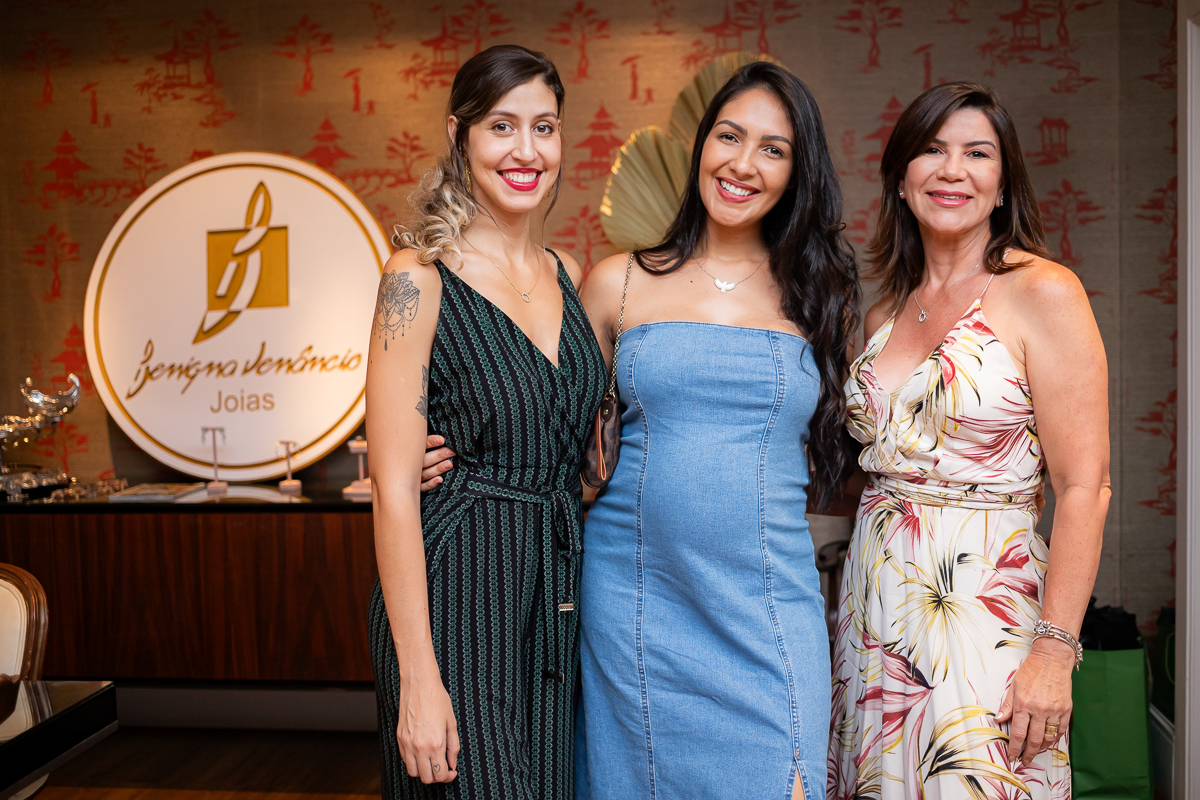 Gabrielle Dias, Jaqueline Carvalho e Daniela Matsumoto