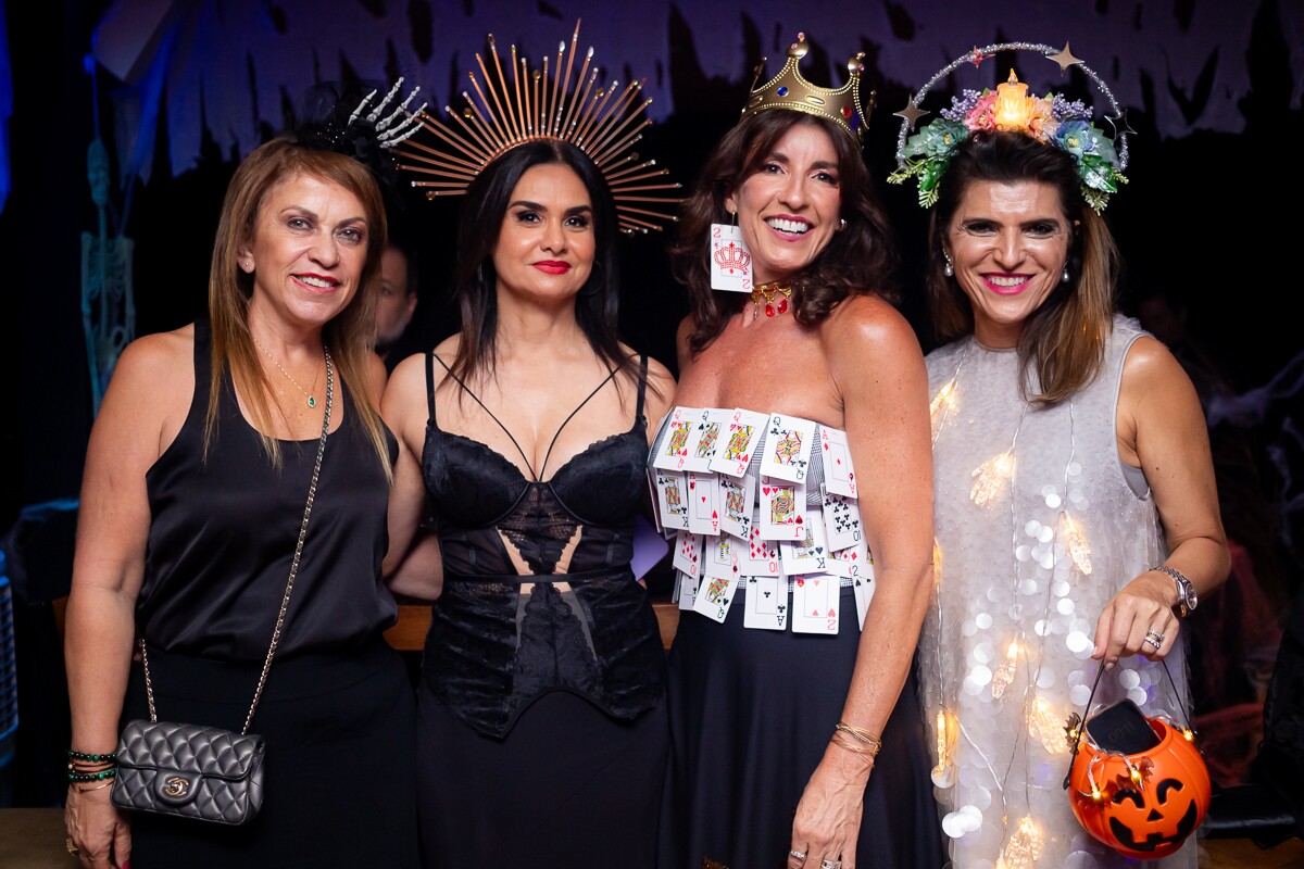 Soraia Debs, Sônia Lim, Daniela Kniggendorf e Karina Lima