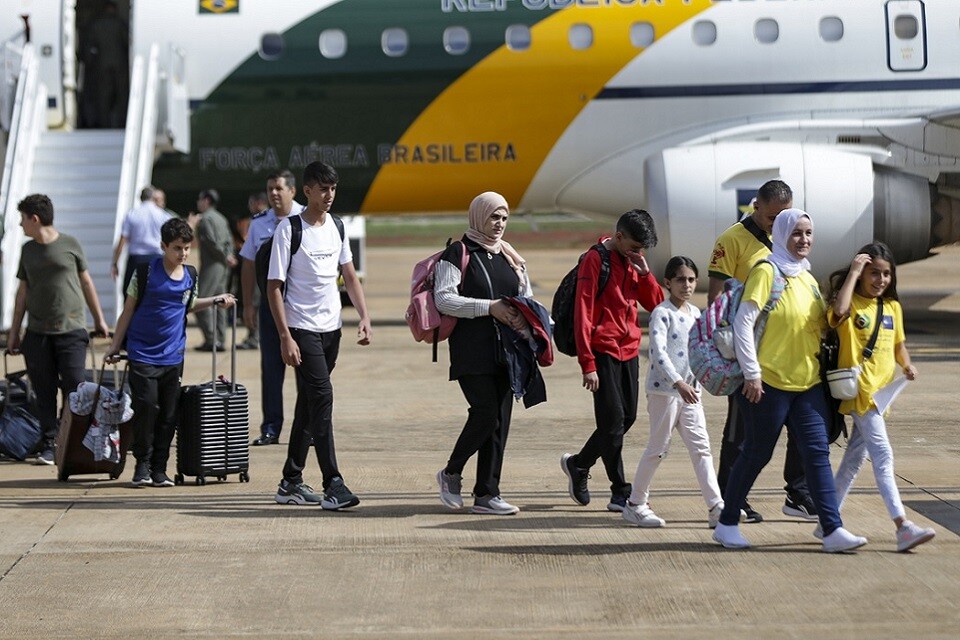 O voo com os 26 passageiros que estavam na Cisjordânia saiu de Aman, na Jordânia