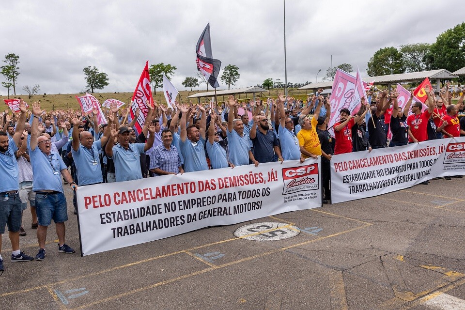 Após ver seu recurso ser derrotado no TST, a GM cancelou as demissões em suas três fábricas de São Paulo