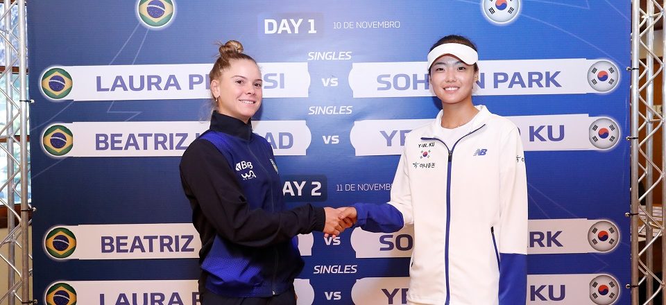 Laura Pigossi enfrenta a sul-coreana Sohyun Park a partir das 12h30 desta sexta-feira (10) Foto Luiz Candido CBT