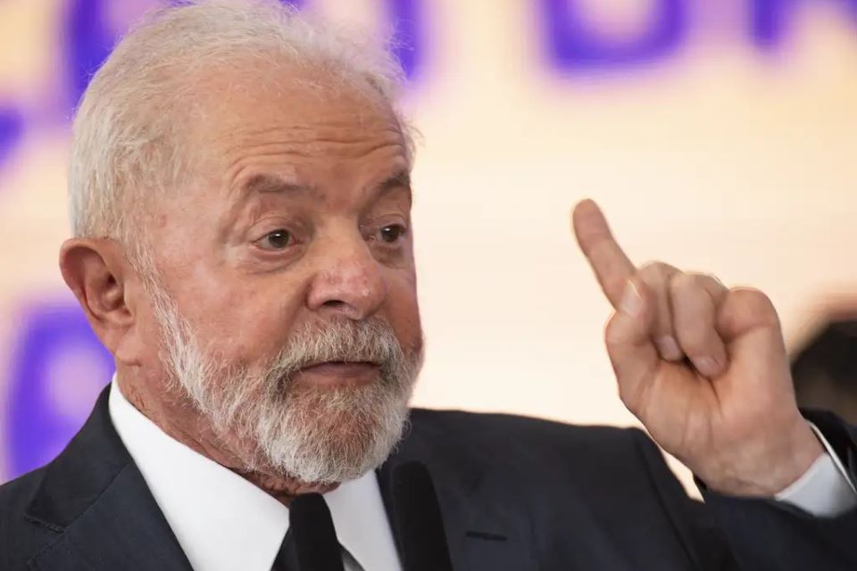 Para Lula, a reforma traz mais justiça tributária, fazendo com que os mais ricos paguem mais impostos
