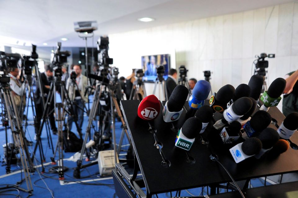 STF define que imprensa pode ser punida por indícios de falsidade em entrevistas