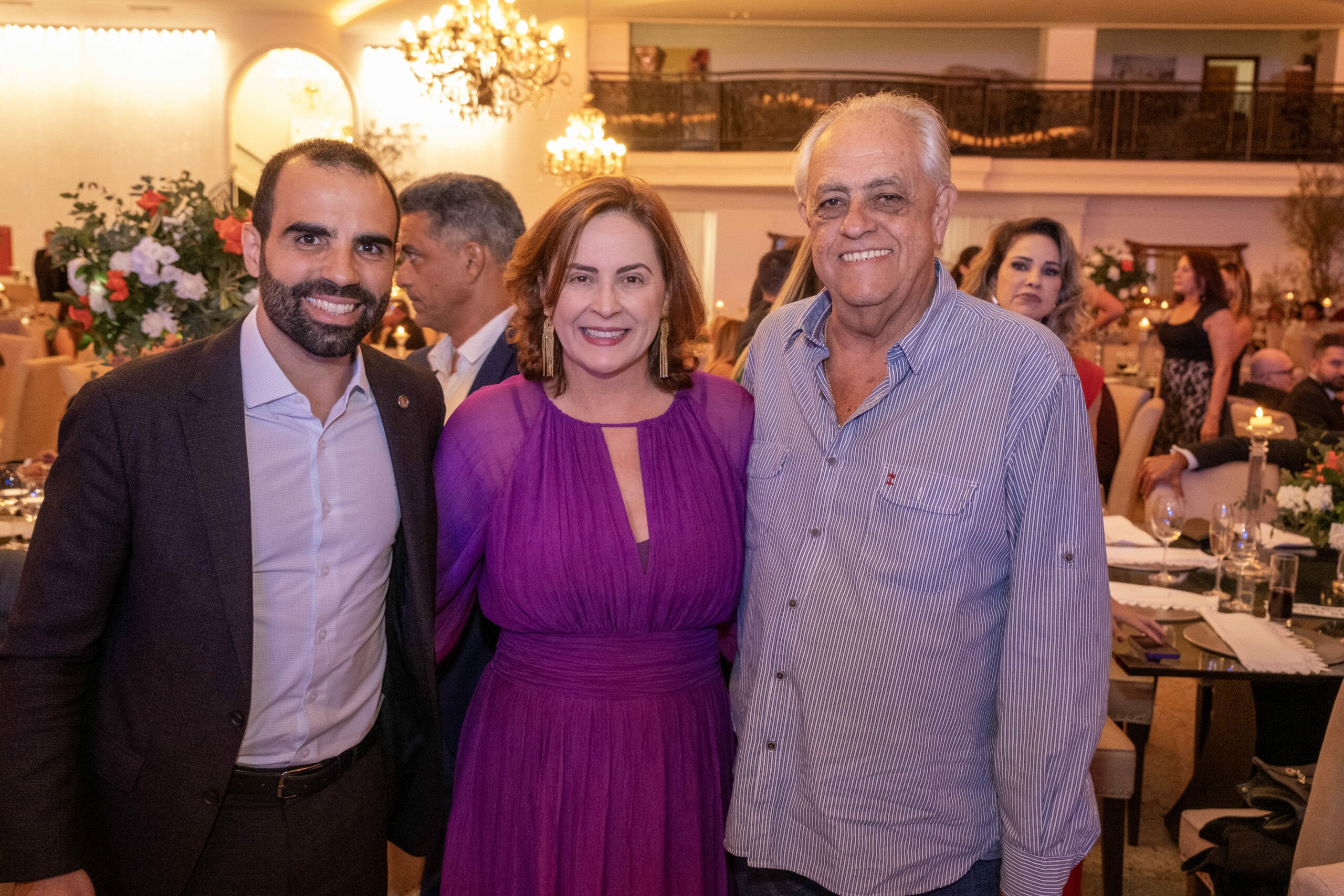 Deputado Distrital Thiago Manzoni, Superintendente do SEBRAE DF ROSE RAINHA e o presidente do SINDHOBAR-DF JAEL SILVA