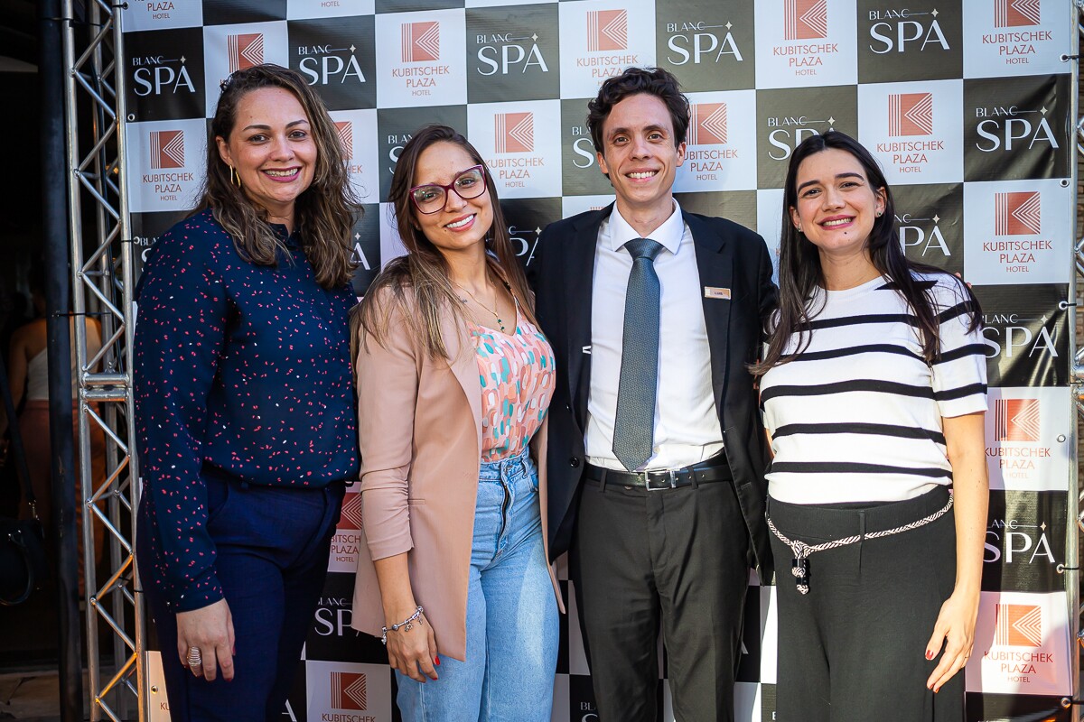 Maristela Almeida, Sarah Lídia, Luís Antônio e Juliana Fontoura