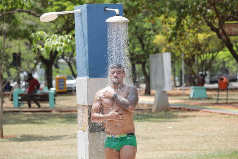 Prepare-se! Calorão volta hoje (14) em 15 estados e no DF