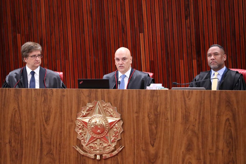 Em encerramento do ano judiciário, Moraes diz que TSE devolveu R$ 250 mi ao governo