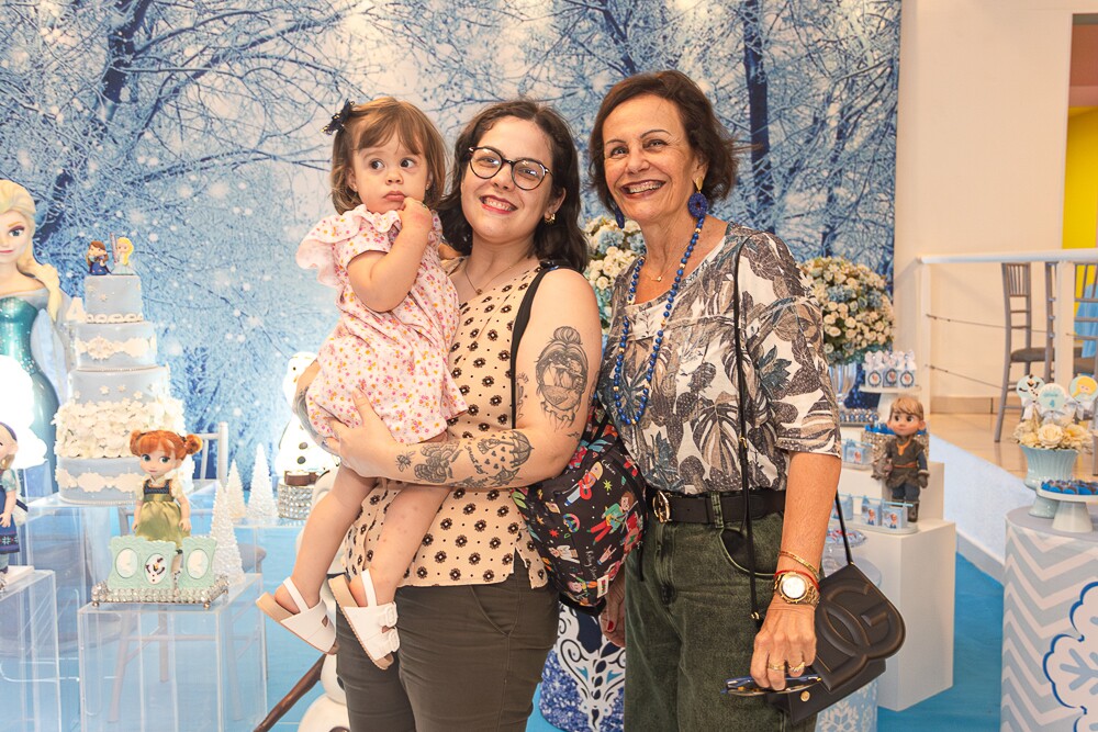 Martina Peixoto, Joana Peixoto e Rosália Peixoto