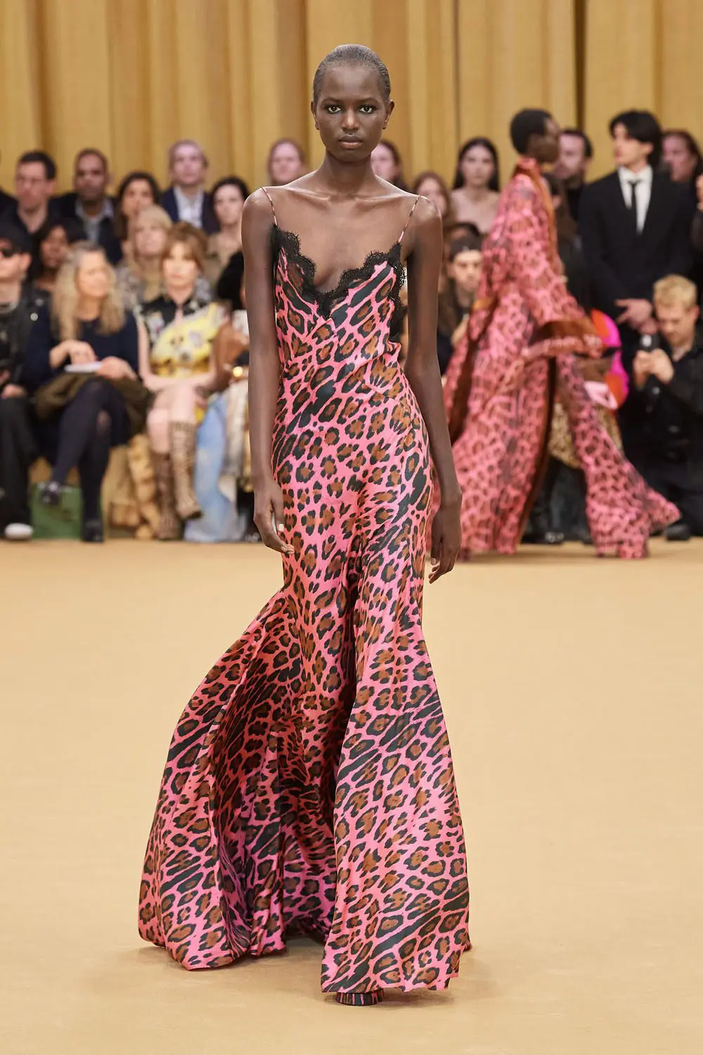 Roberto Cavalli outono-inverno 2023/2024 ready-to-wear 