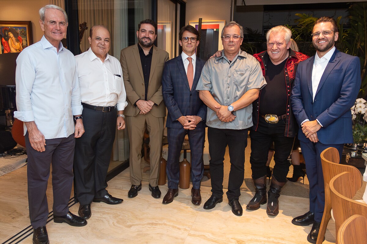 Paulo Octávio, Ibaneis Rocha, Willer Tomaz, Fabrício Carata, André Clemente, Raul Canal e Angelo Ribeiro