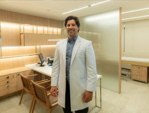 Cirurgia robótica na coluna já tratou mais de 60 pacientes em Brasília