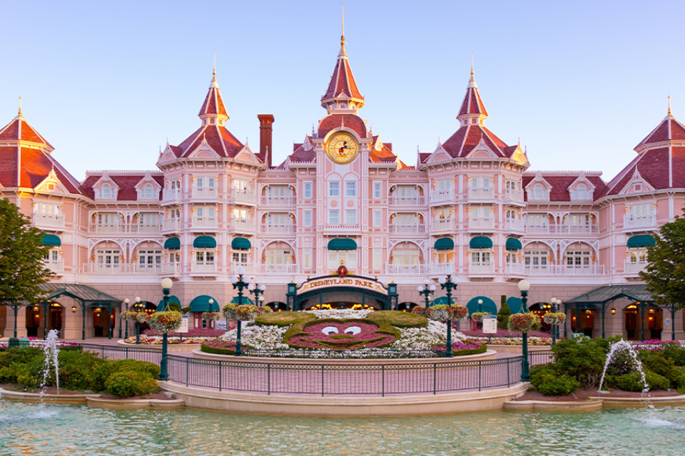 Disneyland Hotel Paris reabre após renovações