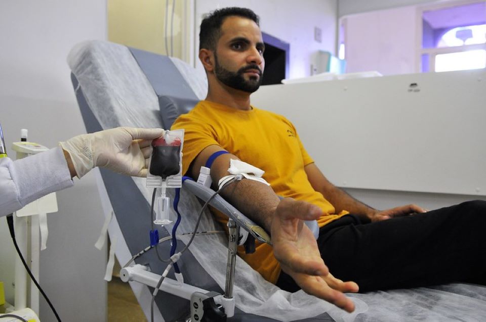 Hemocentro convoca foliões a doar sangue antes do Carnaval
