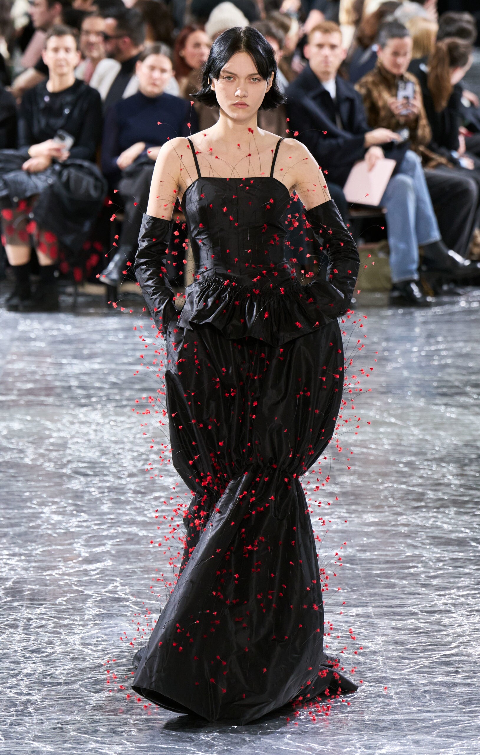 Jean Paul Gaultier por Simone Rocha primavera-verão 2024 couture
