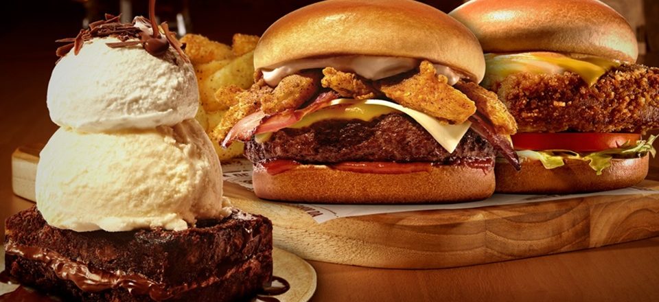 A nova sobremesa e os dois burgers já estão disponíveis nos restaurantes do Outback