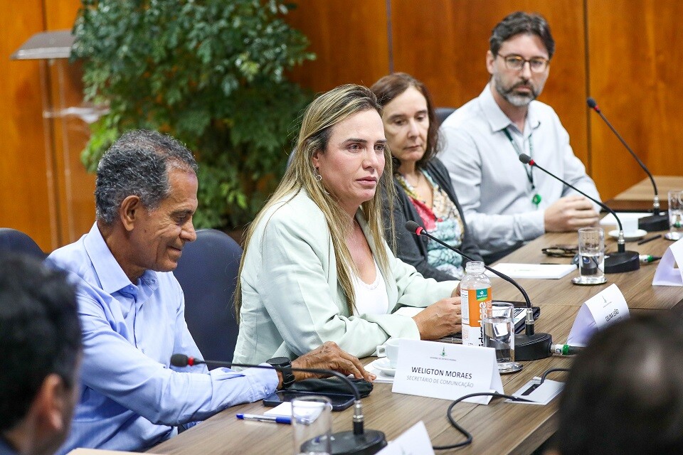 A vice-governadora Celina Leão aproveitou para pedir que os pais e responsáveis levem as crianças para tomarem a vacina contra a dengue Foto Renato AlvesAgência Brasília