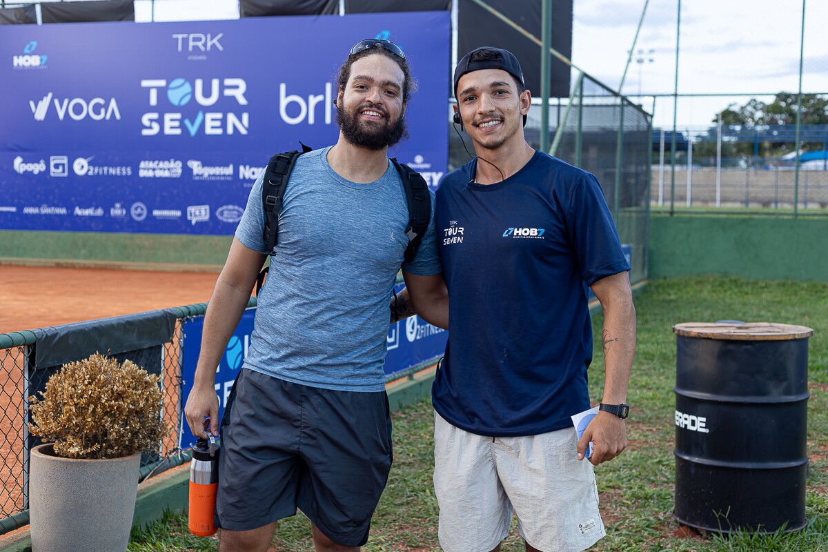 Matheus Salandra e Lucas Carraca