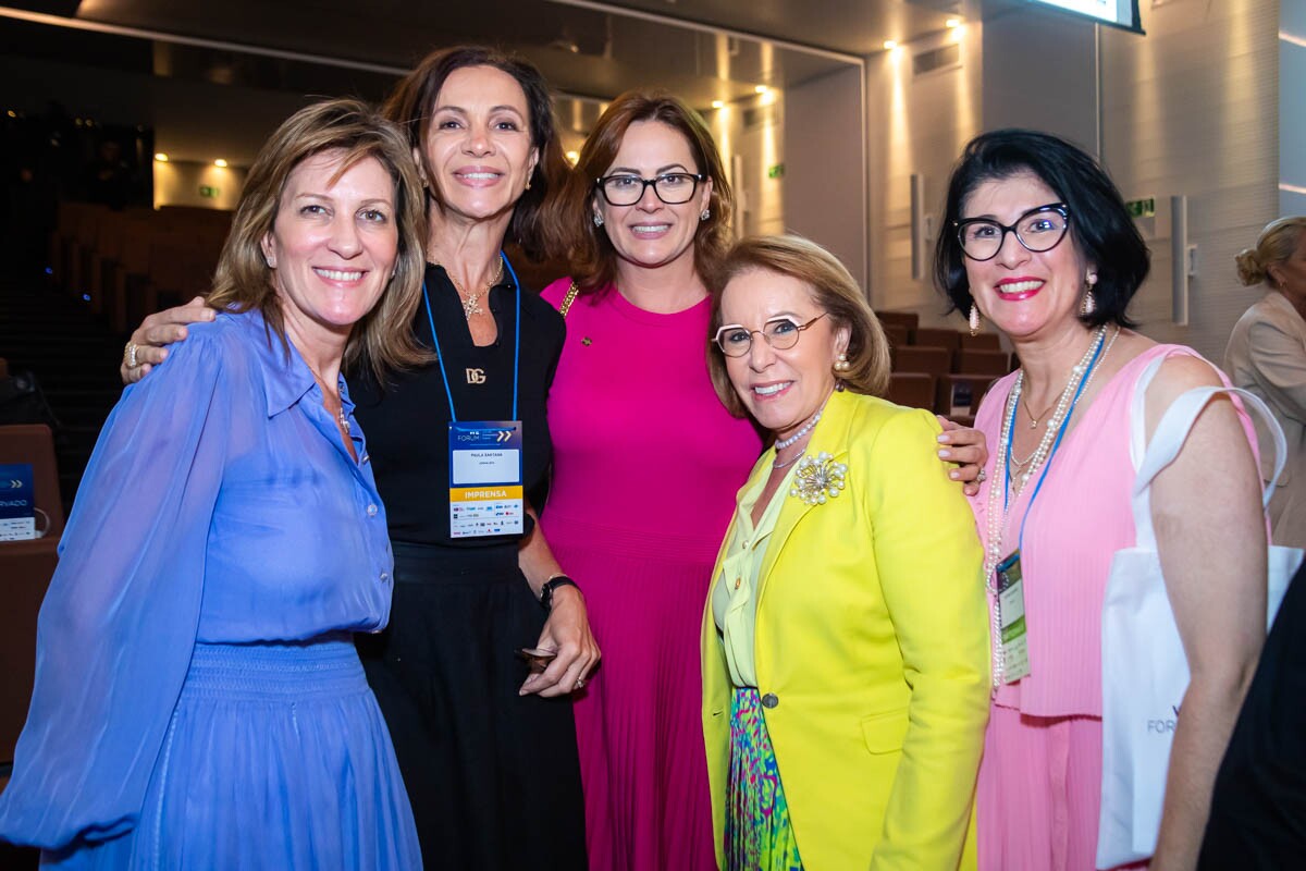 Mônica Monteiro, Paula Santana, Rose Rainha, Janete Vaz e Bia Guimarães