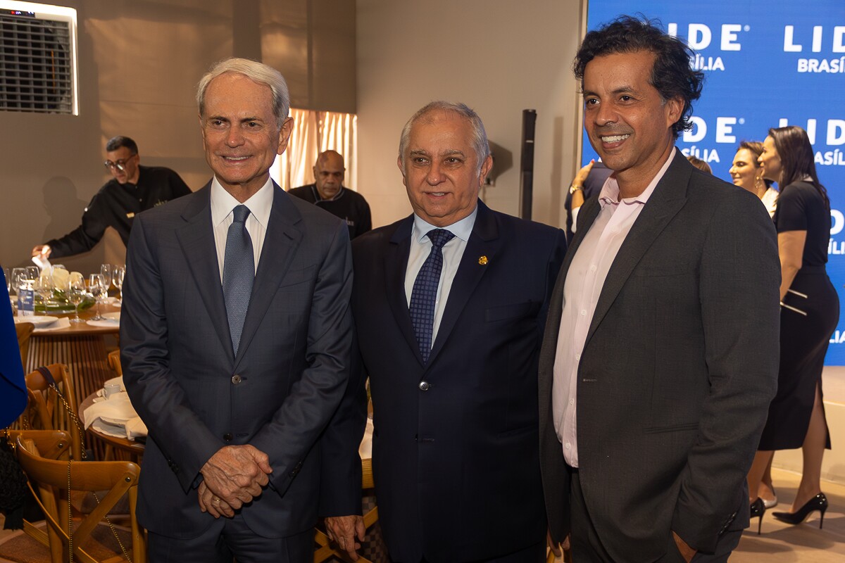 Paulo Octávio, senador Izalci Lucas e Agenor Chaves