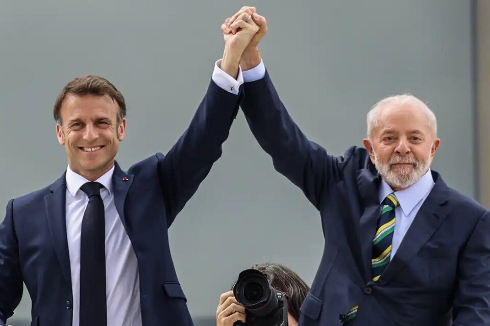 Macron elogia Lula em último dia de agenda no Brasil