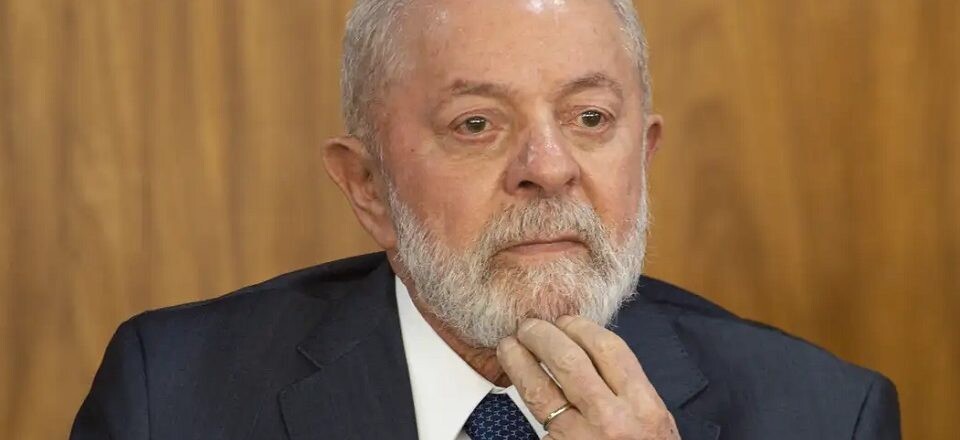 Governo Lula está com imagem negativa entre deputados federais