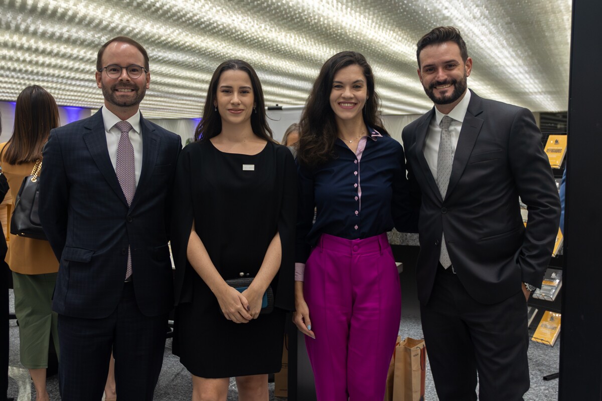 Leandro Bettini, Ana Carolina Castro, Victoria Hernandes e Filipe Distreti
