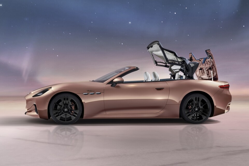 Maserati revela o primeiro conversível elétrico de luxo do mercado