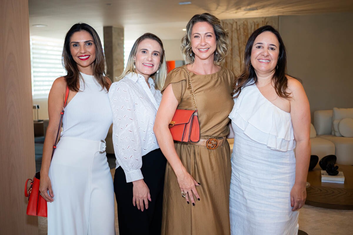Michelle Nogueira, Poliana Rodrigues, Mariana Leal e Gisele Freire