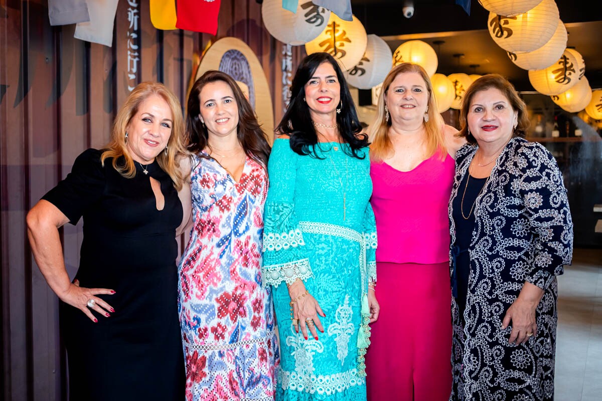 Silvana Moura Izabel Zinidarsis, Sônia Gontijo, Beth Naoum e Rita Lins