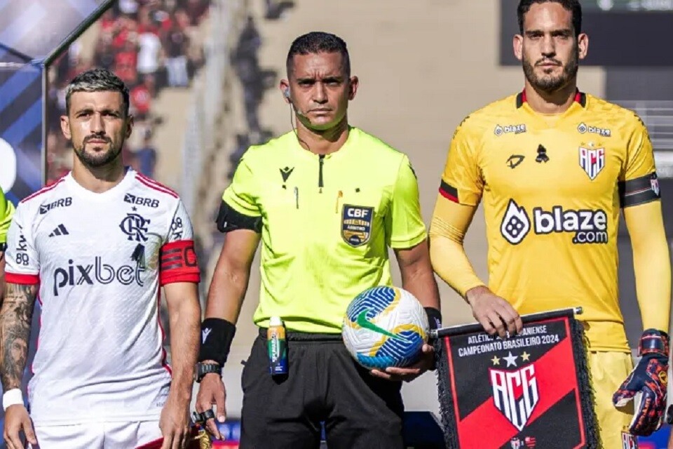 Um dos punidos foi o árbitro André Luiz Skettino, que apitou a partida entre Atlético-GO e Flamengo | Foto: Ingryd Oliveira/ ACG