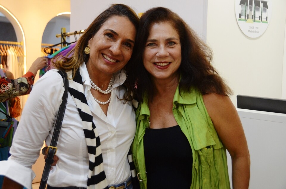 Ana Beatriz Carvalho e Mariane Vicentine