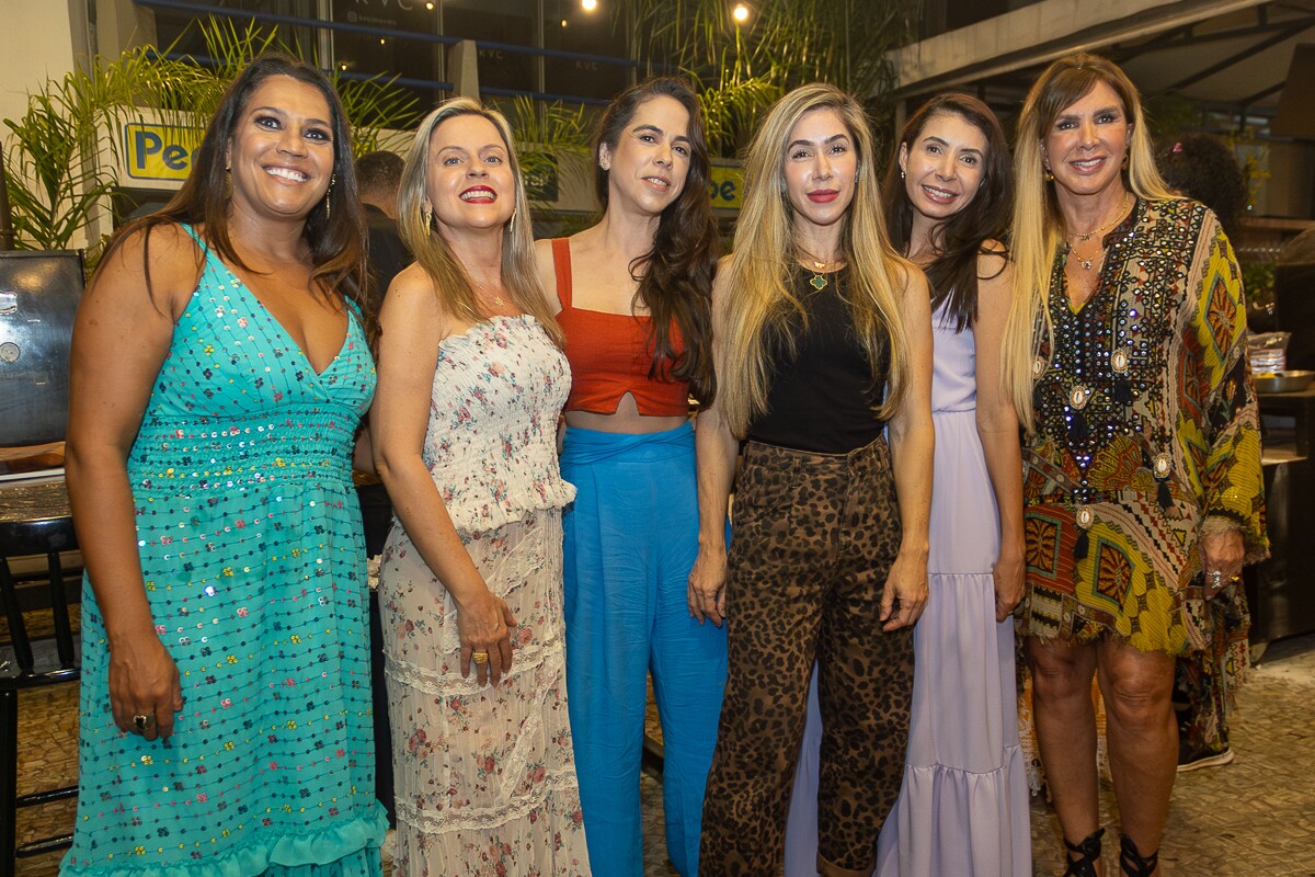 Carol Sleiman, Marta Martins, Aline Cruz, Viviane Pierre, Juliana Branquinho e Ana Loureiro