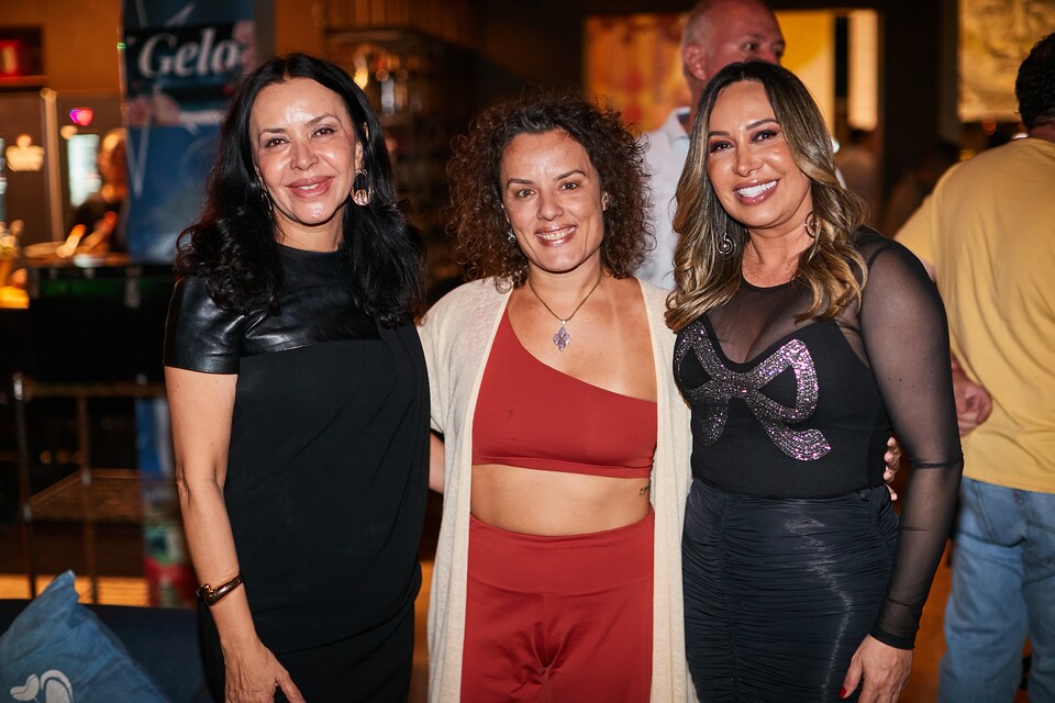 Claudia Meireles, Luciana Alcamim e Sheila Wobido