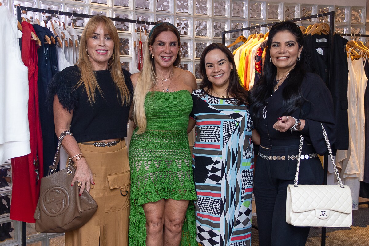 Daniela Monte Rosa, Ana Loureiro, Karoll Haussler e Patrícia Nunes