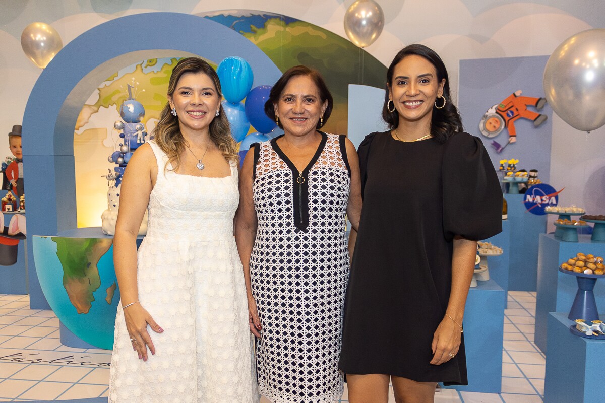 Flaviana Pavão, Eliane Borges e Rafaella Lobato