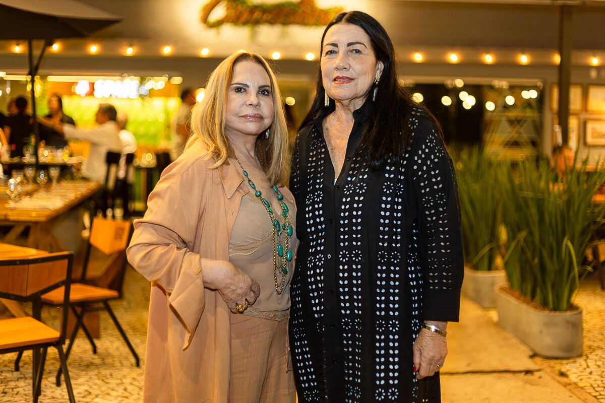 Gracia Catanhede e Adriana Colela