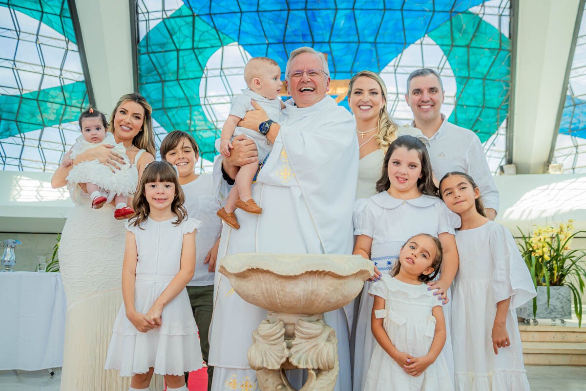 Helena e Daniela Jarjour, Antônio Fontes, Maria Eduarda Mendes, Felipe Jarjour, Pe Marcelo Cecato, Hellen Jarjour, Diego Góes, Maria Luiza Jarjour, Olívia e Bea Atanásio