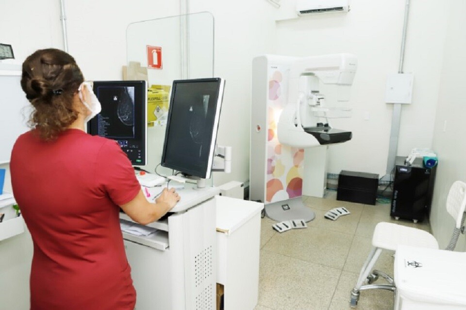 No Distrito Federal, as pacientes contam com 11 mamógrafos localizados em hospitais como o de Base e o Hmib | Foto: Arquivo/ Agência Saúde-DF