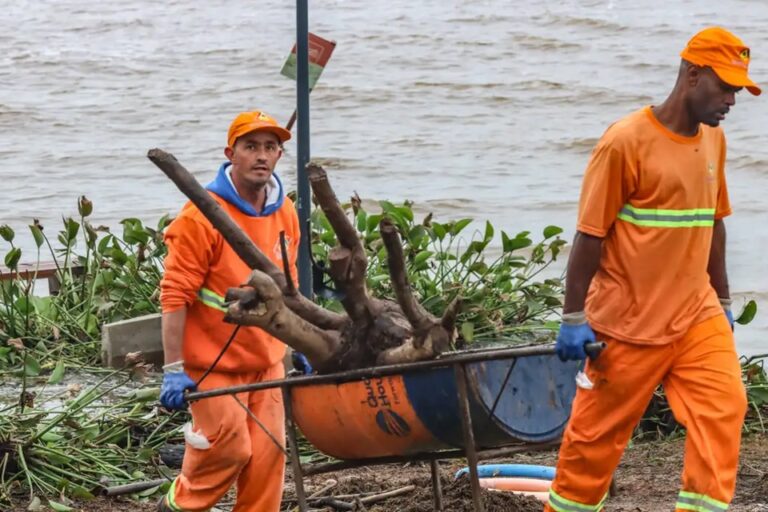 Apesar do recuo das águas do Rio Guaíba, a região ainda corre risco de enchentes