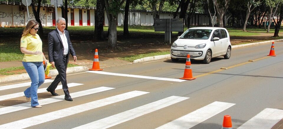 As faixas de pedestres são uma tradição na capital