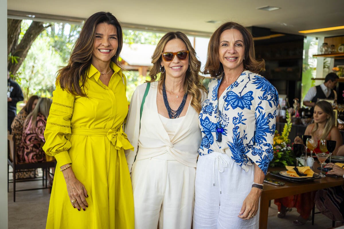 Bia Araújo, Luciana Cunha Campos e Paula Santana