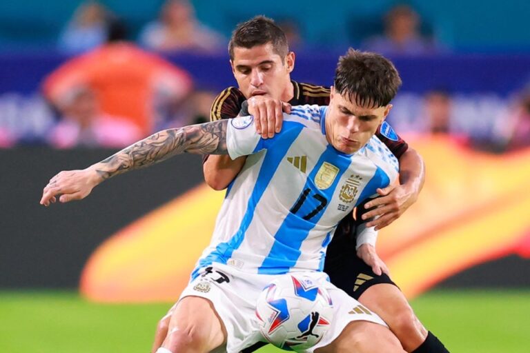 Com um time mais bem estruturado, os reservas da Argentina bateram o Peru por 2 x 0
