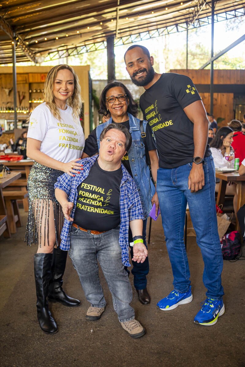 Camila Formiga, Ricardo Elias, Oneide Miranda e Thiago Miranda