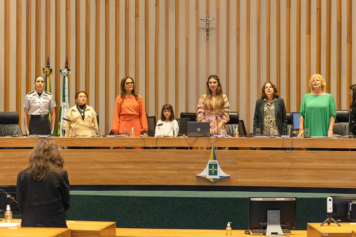 Coronel Ana Paula Barros Habka, Maria do Socorro Souza Vale, Ana Dubeux, Lis Dubeux Costa, Paula Belmonte, Márcia Abraão e Liana