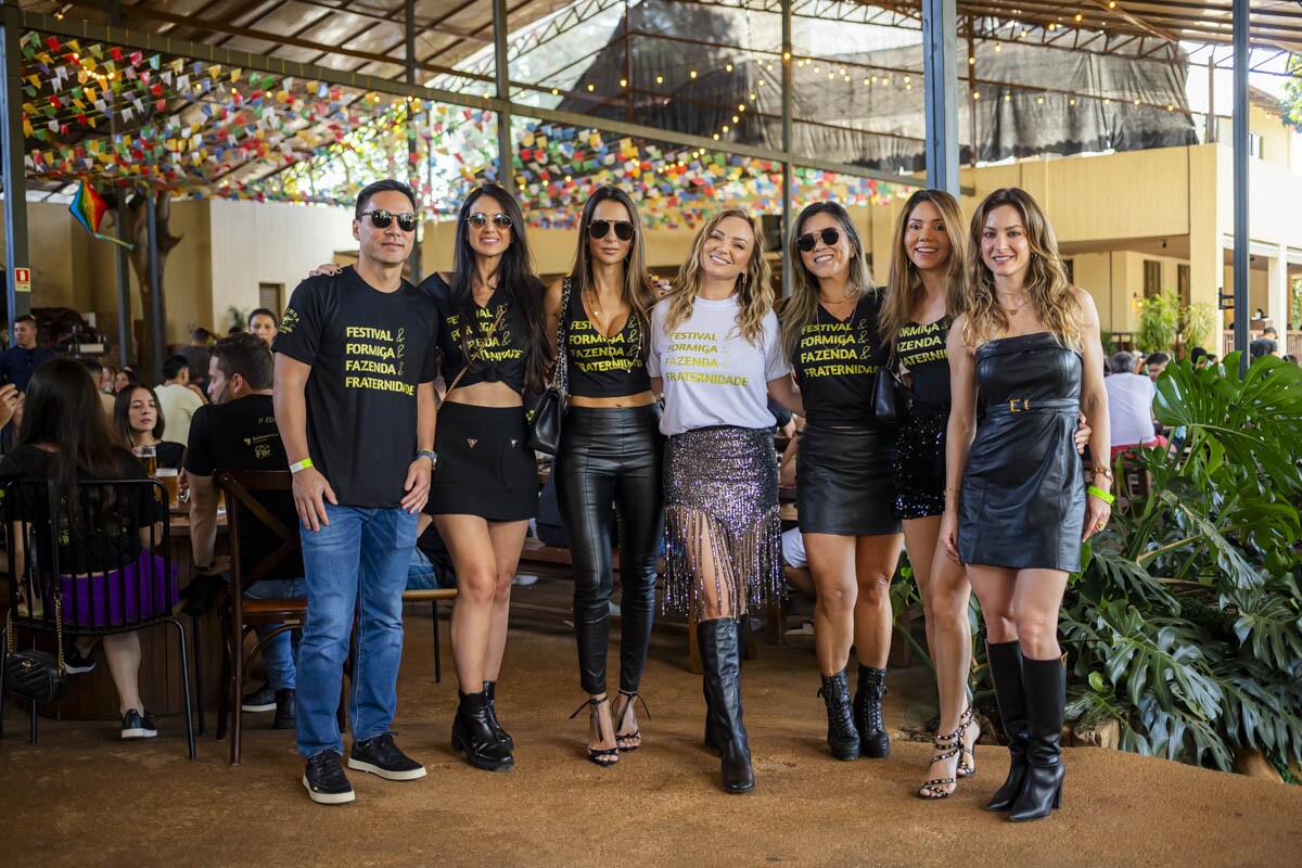 Fausto Fukamy, Barbara Citelli, Michelle Honorato, Camila Formiga, Lissa Tanakan,, Juliana Martins e Bruna Franzoni